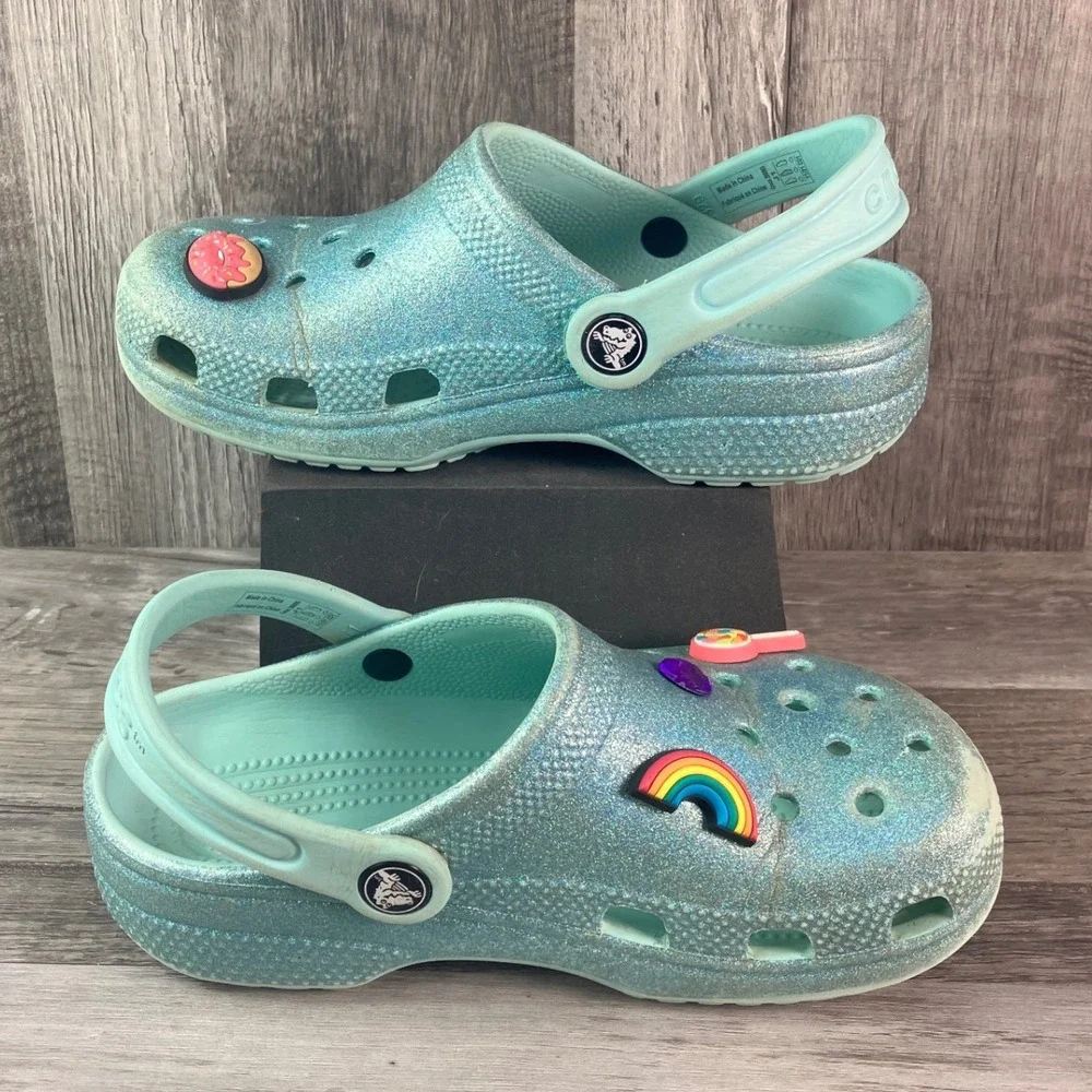 Crocs Classic Glitter Clog Aqua Blue Sparkle Kids Junior Size J1 Jibbitz Charms